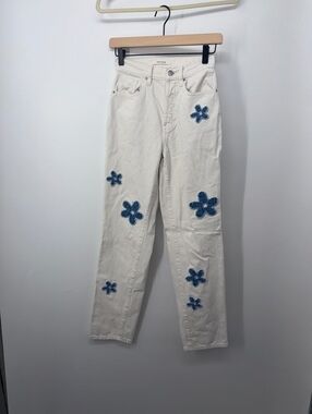 PacSun White Denim Jeans with Blue Floral Appliques